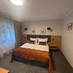 Bed & Breakfast Parkova Strzelin
