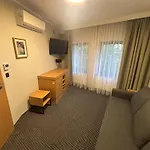 Parkova 3*