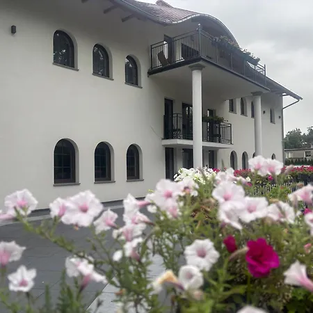 Parkova Bed & Breakfast Strzelin