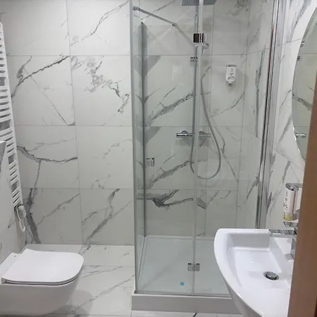 Parkova 3*